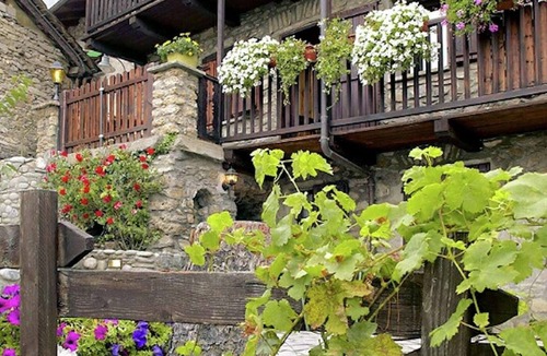 Saint-Nicolas Ski Chalet | Chalet in Aosta near Pila Ski Lifts