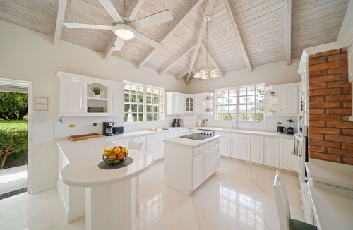 Frere Pilgrim Villa | Charming 3 Bedroom Villa With Country Views & Private Pool