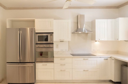 Mullins House | Charming 3-bedroom townhome with AC, fitness room in Mullins