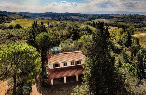 Montespertoli House | CHARMING 4BR BARN WITH PRIVATE POOL & WONDERFUL VIEWS, IN GREAT TUSCAN LOCATION!