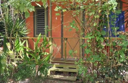 Welches Cottage | Charming Cottage at Shambhala Homestays (rustic in wild front garden)
