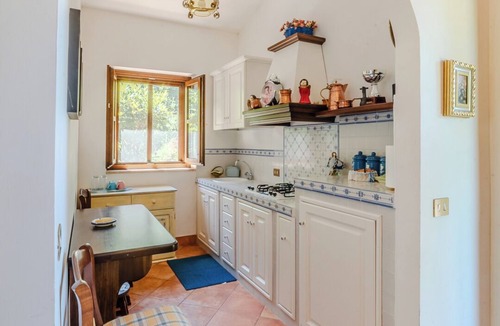 Canterano Apartment | Children's House-The Village in the Woods