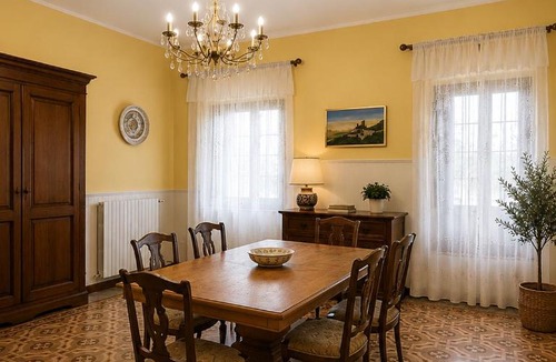 Pacentro Apartment | Clelia Holiday House- panoramic terrace overlooking the castle and the mountains