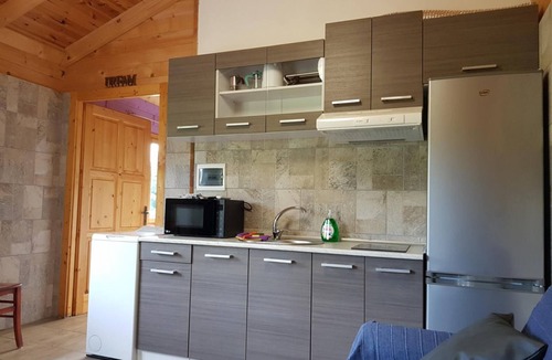 Madonna Dei Fornelli Apartment | cottage in the middle of nature with private jacuzzi