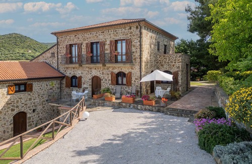 Castellabate Apartment | Coastal Apartment Maestrale at Casale il Sauco -enjoy relaxation and nature