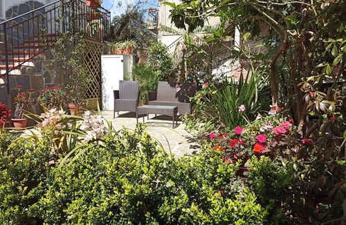 Marina Di Camerota House | Comfortable Accommodation with Private Parking