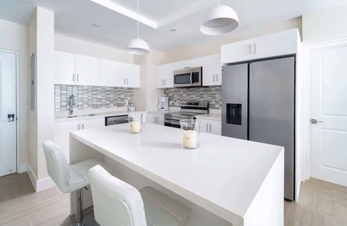 Little Battaleys Apartment | Coral Beach 107