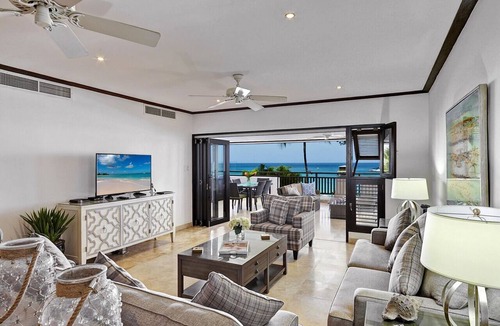Old Trees Bay Apartment | Coral Cove 4, Green Fields