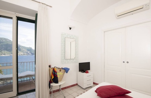 Atrani House | Coral House - a Pleasant Stay in the Coast of Amalfi