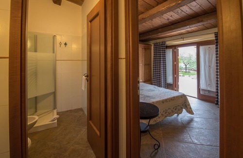 Ponzano di Fermo Cabin | Country cottage with pool, wi-fi, near beaches