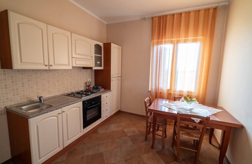 Loreto House | COUNTRY HOME WITH PRIVATE POOL🌍🏡❤️ OFFERS FOR JUNE 2026 CONTACT US!