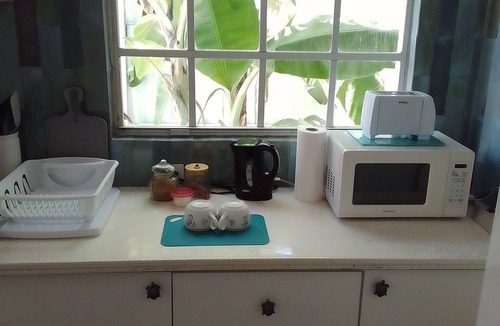 Bayville Apartment | Cozy 1-bedroom apartment in brilliant Bridgetown with AC