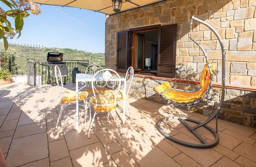 Agropoli House | Cozy home in Agropoli with house sea view