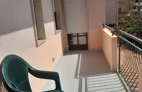 Scalea Apartment | Cozy house Rosalba is only 700 meters from the crystal clear sea of Scalea