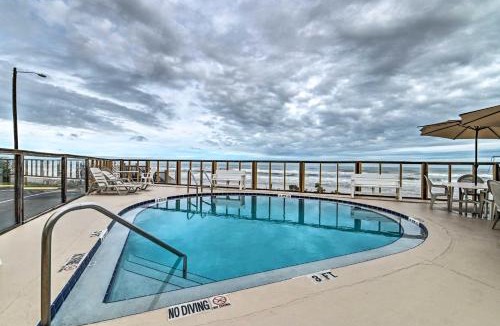 Ormond Beach Apartment | Cozy Studio on Ormond Beach with Oceanfront Pool!