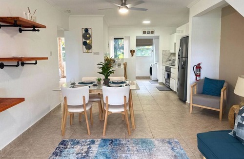Clermont Apartment | Crystal Court Gated apartment Tennis Court, Pool, Warrens 5 min, Beach 10 min