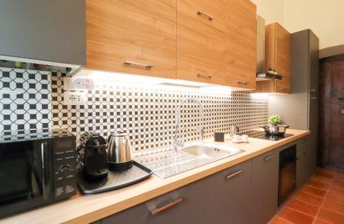 L'Aquila Apartment | Dragonetti Luxury House - Ascensore - Wi Fi- City center