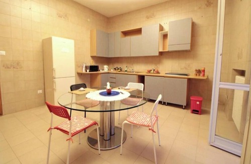 Magazzeno House | Elegant Apartment in Villa with Pool and View of Salerno