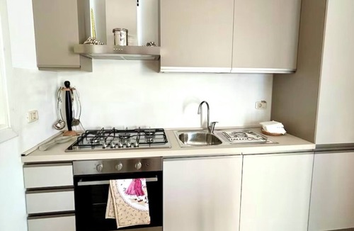 Scerni House | Ennio House. Enjoy relaxing in this charming one-bedroom apartment in Scerni.