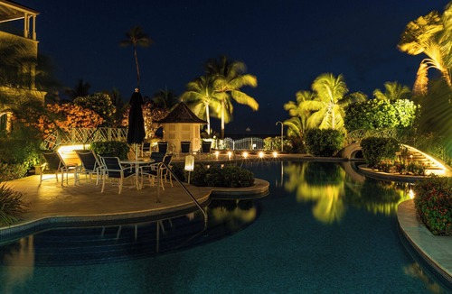 Douglas Apartment | Exclusive beachfront one bedroom apartment - Schooner Bay 109
