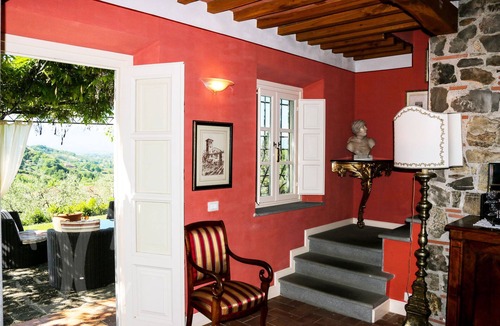 Capannori Villa | Exclusive Tuscany holiday villa in the hills of Lucca in a panoramic position