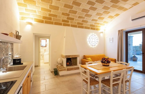 Spongano Villa | Exclusive villa with pool among aromas, colors and centuries-old olive trees of Salento