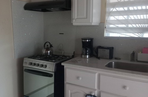 Bridgetown Apartment | Fabulous 1-bedroom apartment with AC in Saint Michael