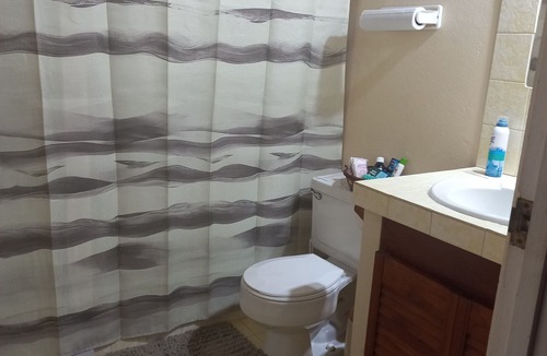 Bridgetown Apartment | Fabulous 1-bedroom apartment with AC in Saint Michael