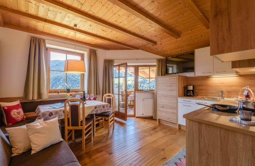 Lajen Apartment | Family-Friendly Apartment "Alpe Unterkehrhof" with Mountain View, Garden & Terrace
