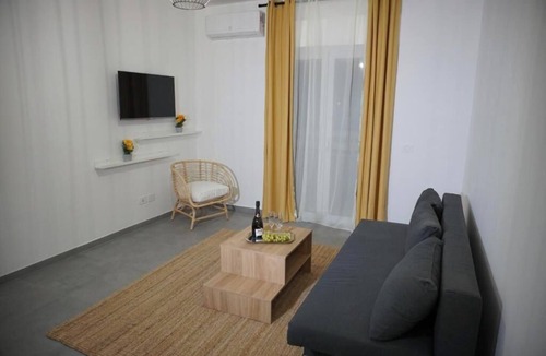 San Nicola La Strada Apartment | Farina Rooms & Apartments - Hospitality with a View and Comfort in the City