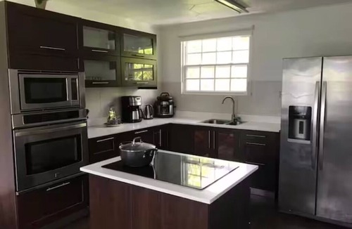 Halls House | "Green Energy" 3-bedroom home Prior Park