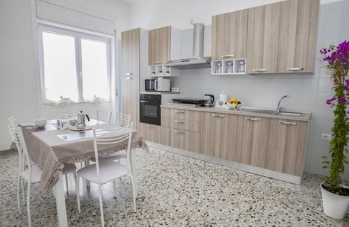 Boscoreale Apartment | GuestHost - Boscoreale Vanilla Flat x4 FREE PARKING