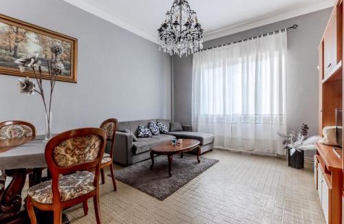 Ex Campo d'Aviazione Apartment | GuestHost - Viareggio - Roomy Apartment near the beach!