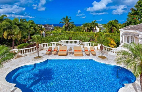 Mount Standfast House | Half Century House is sophisticated home in the Sugar Hill Resort