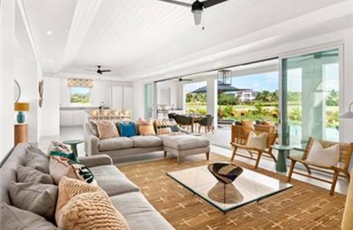 Mount Standfast House | Holiday four bedroom The Collection house with pool
