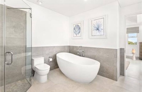 Mount Standfast House | Holiday four bedroom The Collection house with pool