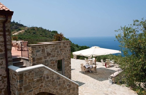 San Marco di Castellabate House | Holiday house Castellabate for 1 - 18 persons with 7 bedrooms - Holiday home