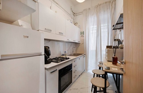 Caserta Bed & Breakfast | Home Joséphine - Caserta - Triple Room with Private External Bathroom