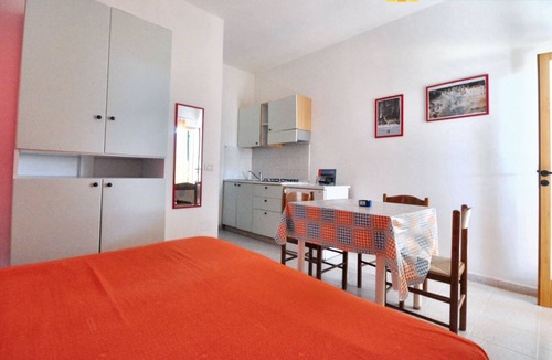 Chiesiola Apartment | Homerez - Studio Vieste, pool