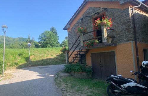 Lizzano Apartment | La Cella Lizzano Pistoise
