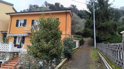 Pugliola Villa | La Graziosa in Villa wifi parcheggio gratuito self check-in zona Lerici Guercio