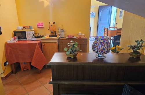 Senerchia House | LA ROVERELLA FARMHOUSE ROOM 1
