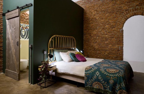 Vanzaghello Bed & Breakfast | La SERAFINA