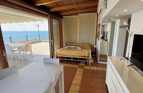 Taranto Apartment | La Suite Del Mare: Sea View Penthouse, 200sqm Terrace and Private Parking