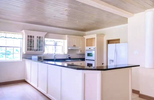 Welches House | Landsdown House 4bd by ZenBreak