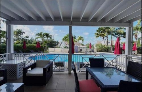 Weston Apartment | Lantana 8