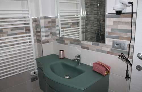 Pietramontecorvino Bed & Breakfast | Located in downtown area, renovated in 2021 in contemporary style