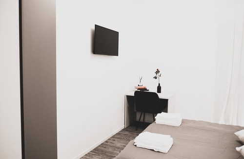 Sasso Barisano Apartment | Located in the city center convenient to walk and drive to.