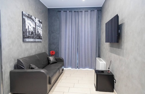 Historical Center House | Located within walking distance of the subway and historic center