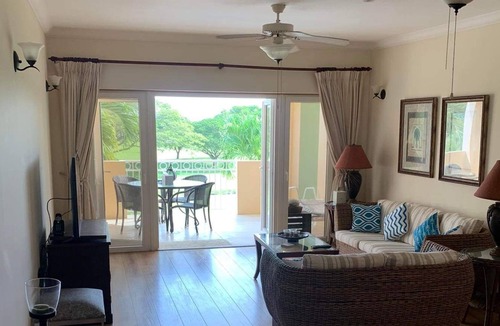 Callendar Condo | Lovely 2 bedroom 2 bathroom condo